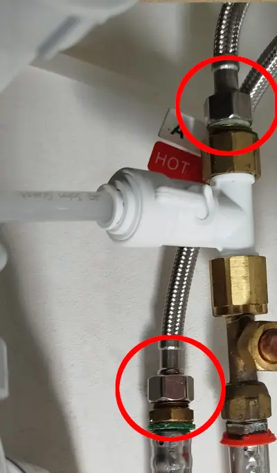 Branchement sous évier mitigeur 3 voies eau filtrée