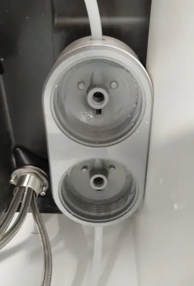 Porte filtre Doulton DUO sous évier sans les cartouches filtrantes