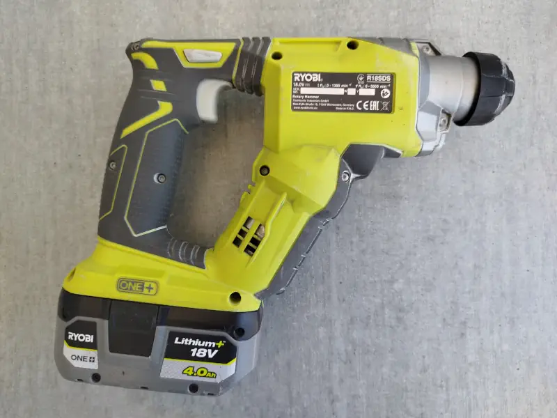 Perforateur sans fil Ryobi R18SDS compatible One+ et SDS+