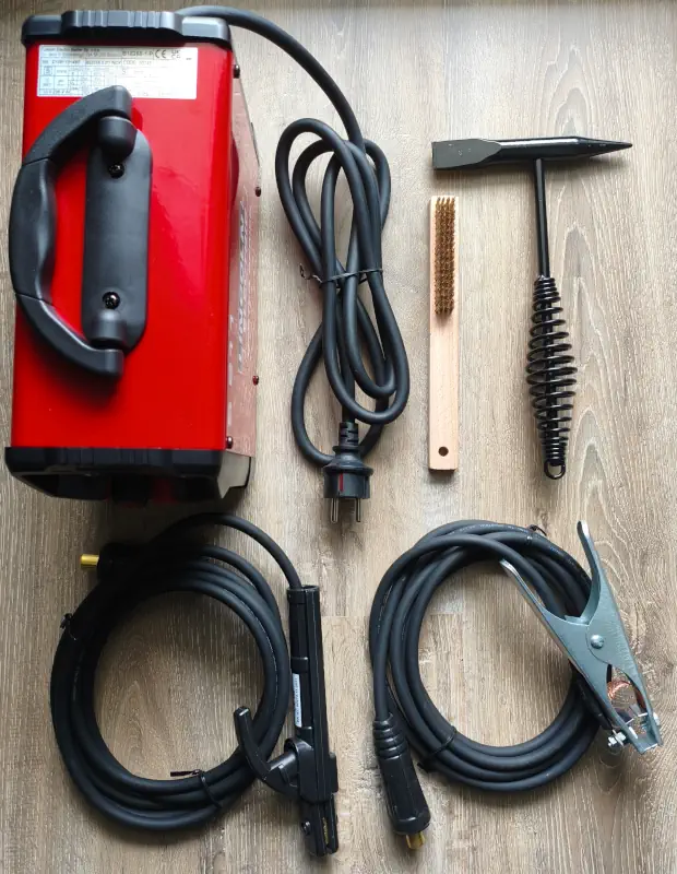 Contenu complet du pack Lincoln Electric Bester S 211