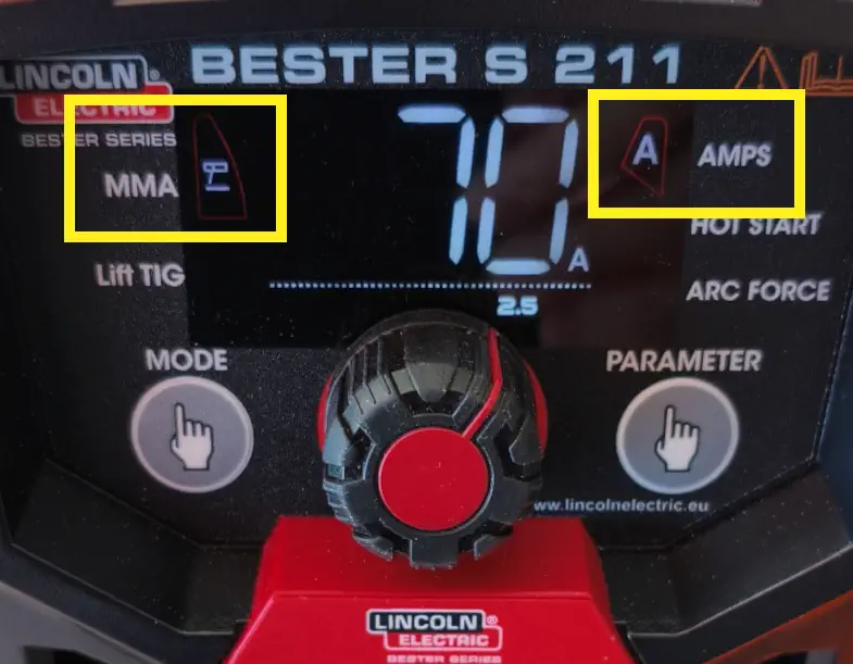 Écran du poste Bester S 211 pour le réglage de l'intensité Amps en MMA